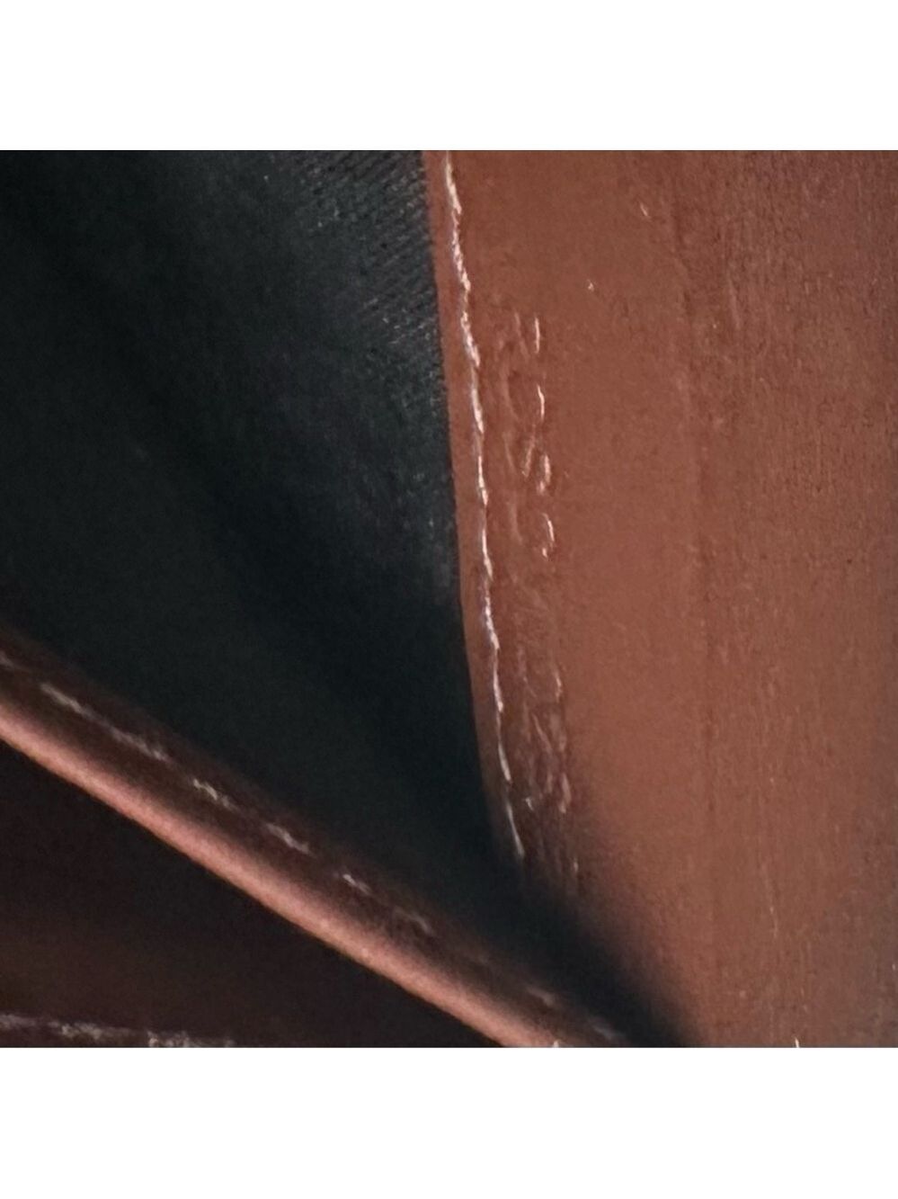 Burberry Elmore Leather Zip Around Wallet - Picture 5 of 11